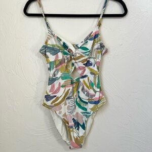 NWOT L*Space Kyslee Summer tropics floral One Piece Swimsuit size 4